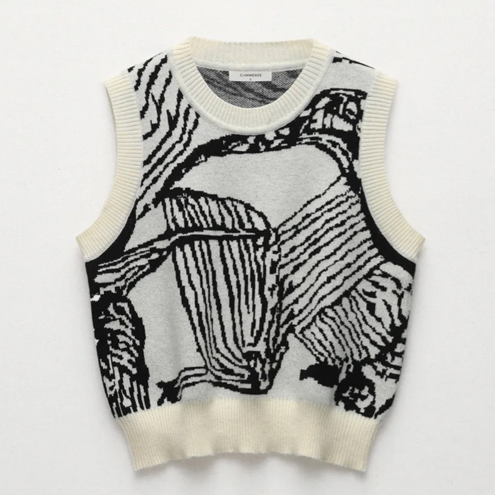 Commense Contrast Trim Floral Sweater Vest